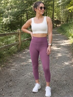Lululemon Mauve High-Rise Cropped Leggings